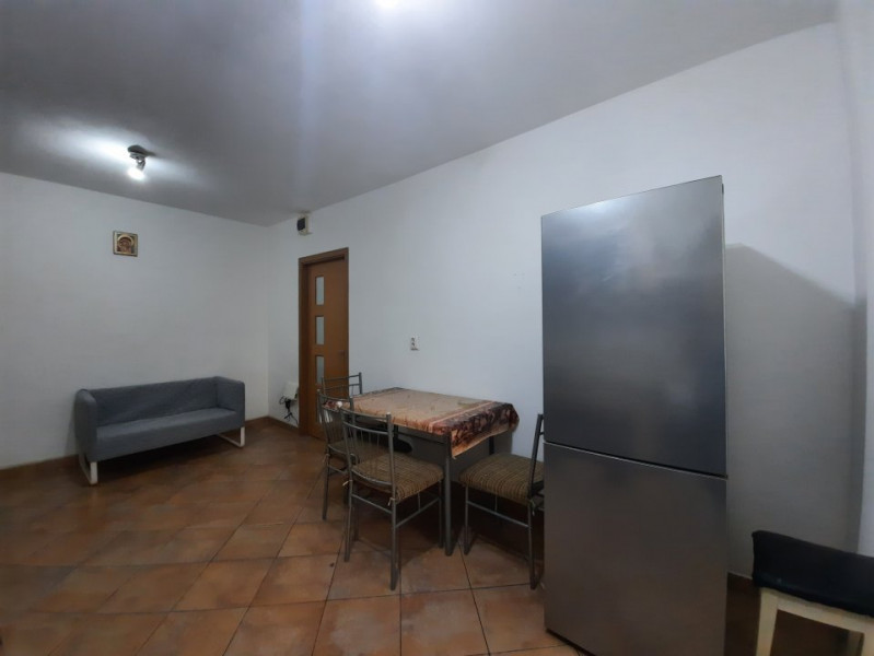 PARTER, 2 DORMITOARE, BUCATARIE MARE, STR BARCA, MARGEANULUI