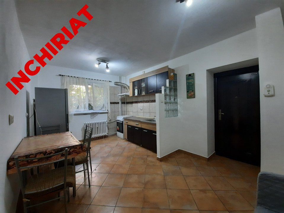 PARTER, 2 DORMITOARE, BUCATARIE MARE, STR BARCA, MARGEANULUI
