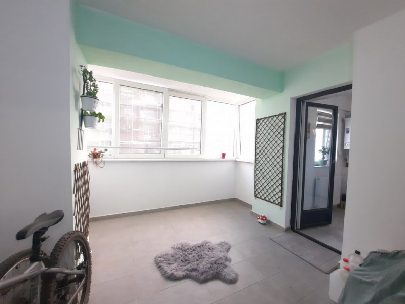3 camere, posibilitate parcare, Pallady-Metropolitan Policolor