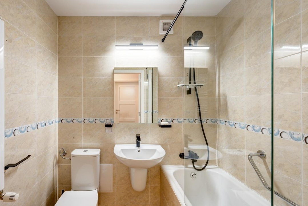 APART. RENOVAT/3 CAMERE/PARTER/DECOMANDAT/LUX/METROU 1 DECEMBRIE 1918