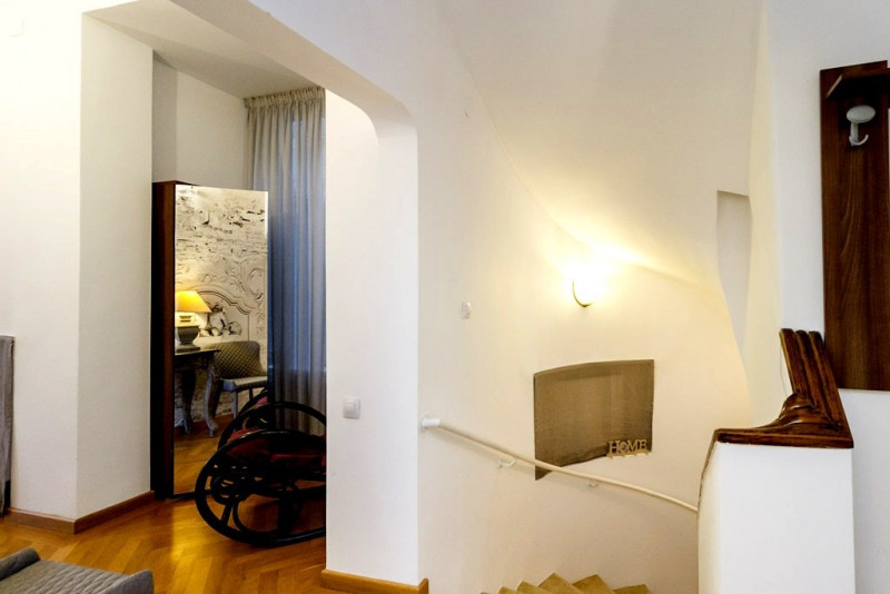 APARTAMENT FERMECATOR, 3 CAMERE, IN VILA, DOROBANTI – CAPITALE