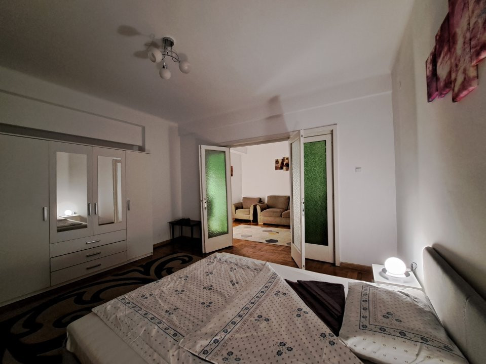 APART. 3 CAMERE, ET. 2, SPLAIUL INDEPENDENTEI, CENTRUL VECHI/ OLD TOWN