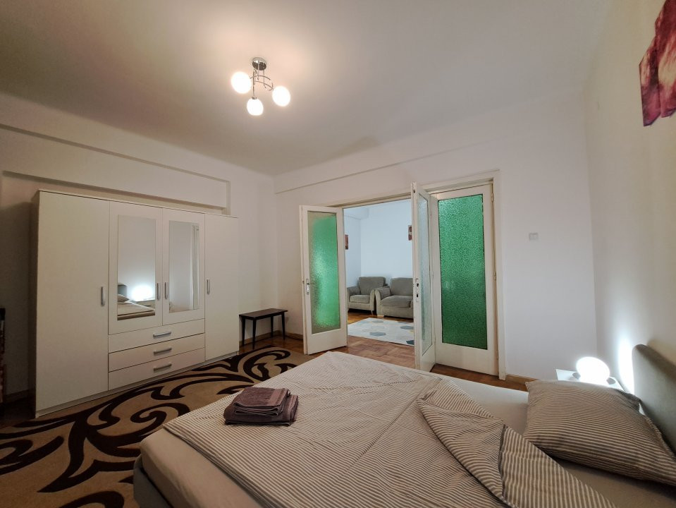 APART. 3 CAMERE, ET. 2, SPLAIUL INDEPENDENTEI, CENTRUL VECHI/ OLD TOWN