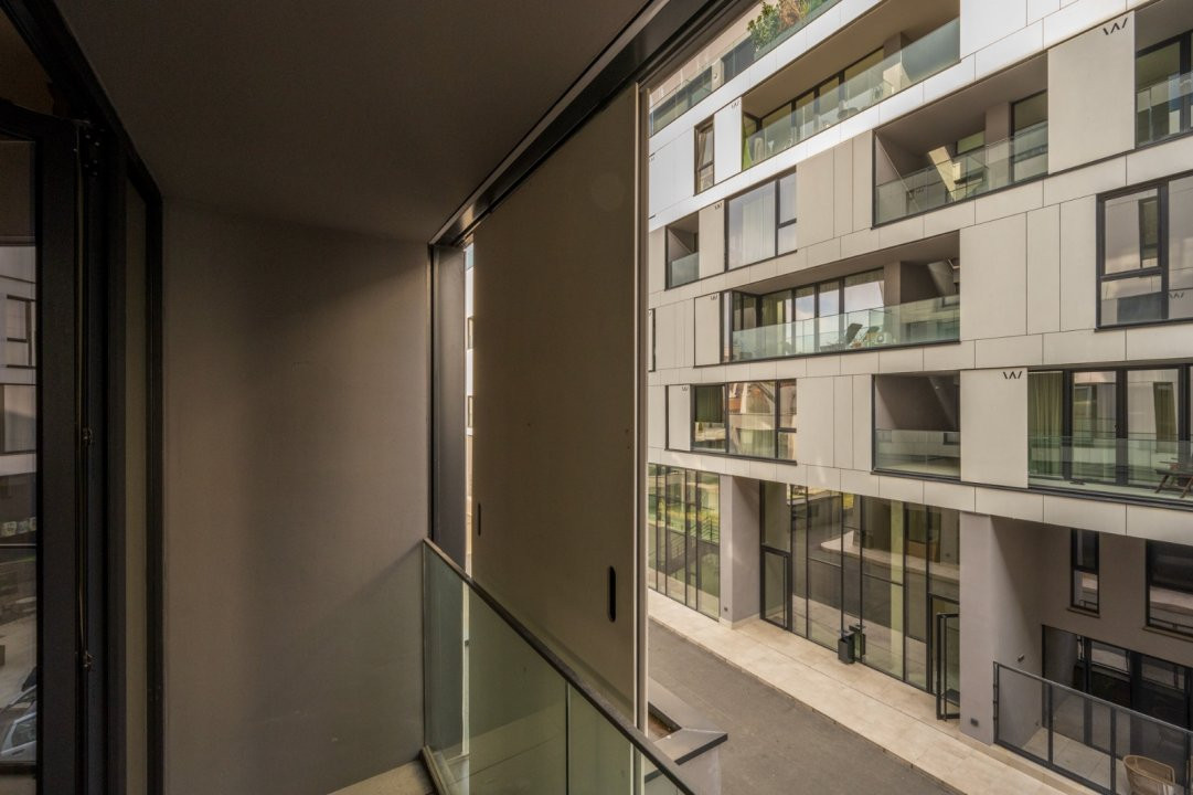 STUDIO DE LUX -WIN HERASTRAU/MOBILAT/UTILAT/LOC DE PARCARE SUBTERAN INCLUS