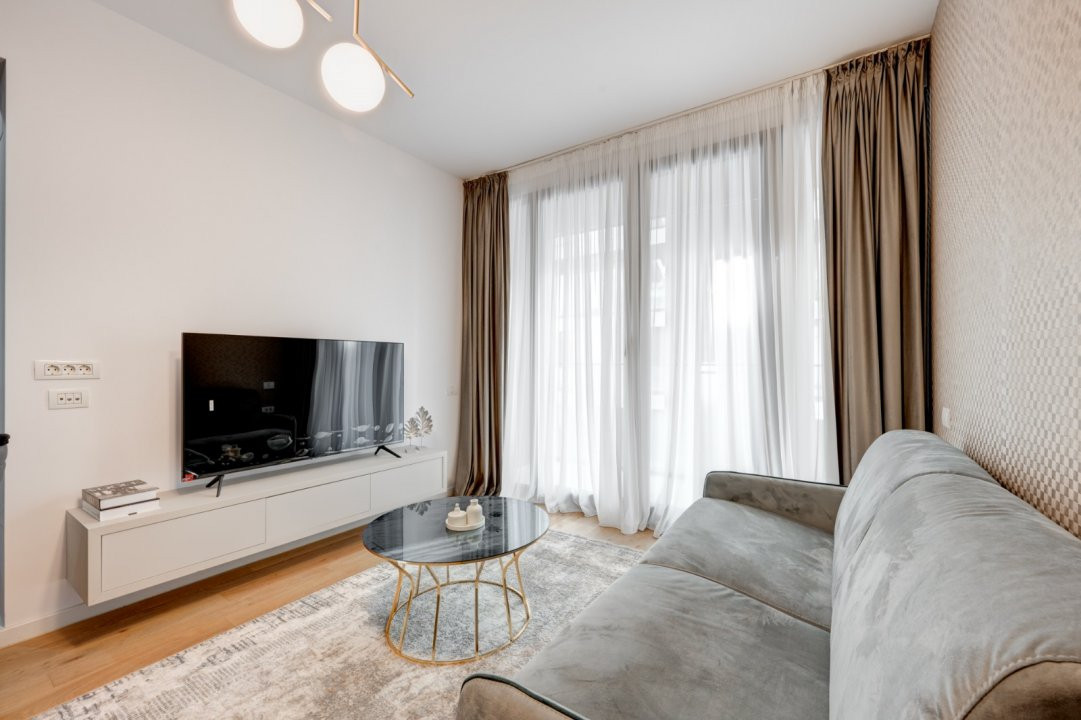 STUDIO DE LUX -WIN HERASTRAU/MOBILAT/UTILAT/LOC DE PARCARE SUBTERAN INCLUS