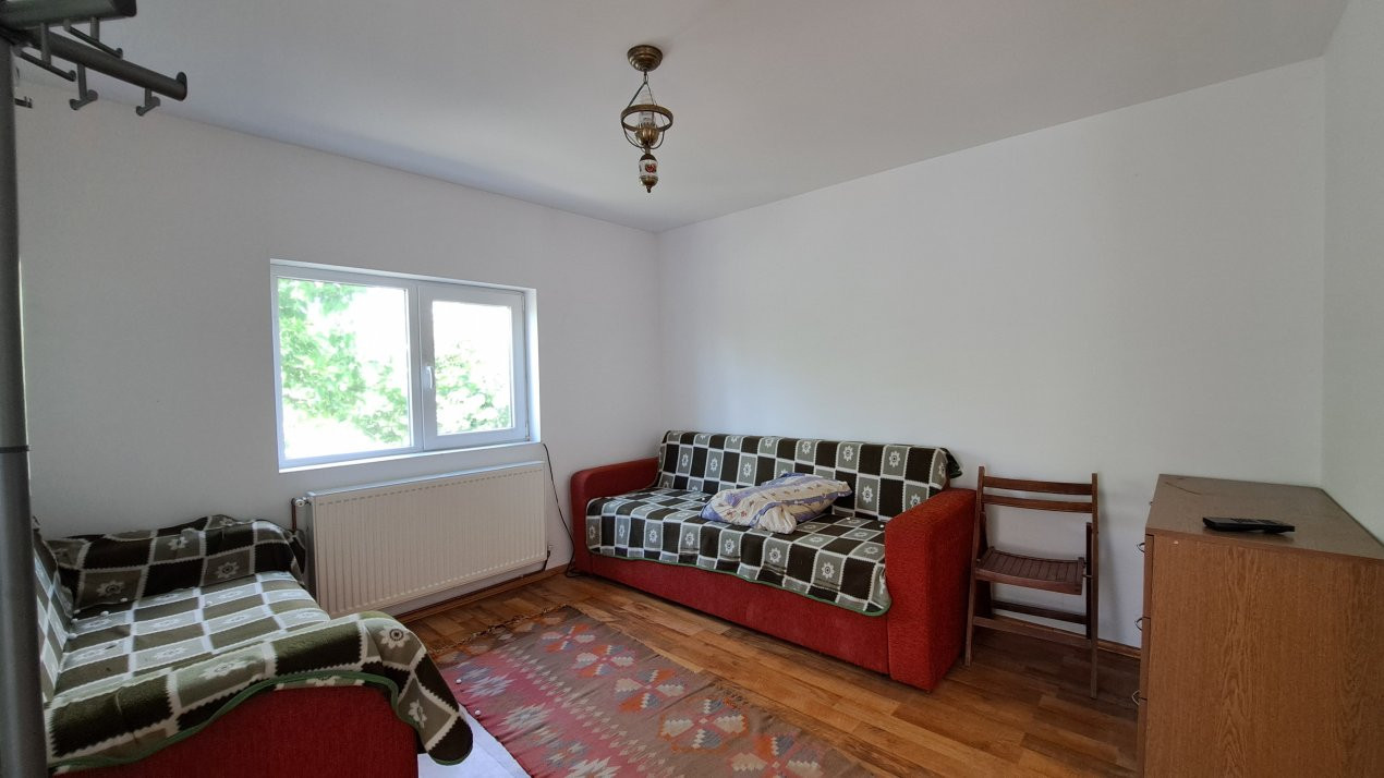 CASA SI LIVADA/ZONA DE DEALURI IMPADURITE/VALEA SCHEII/MANGA/VOINESTI/DAMBOVITA