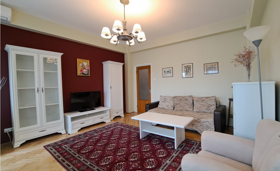 APARTAMENT DE INCHIRIAT/DOUA CAMERE/ETAJ 4/EMINESCU/TEATRUL METROPOL