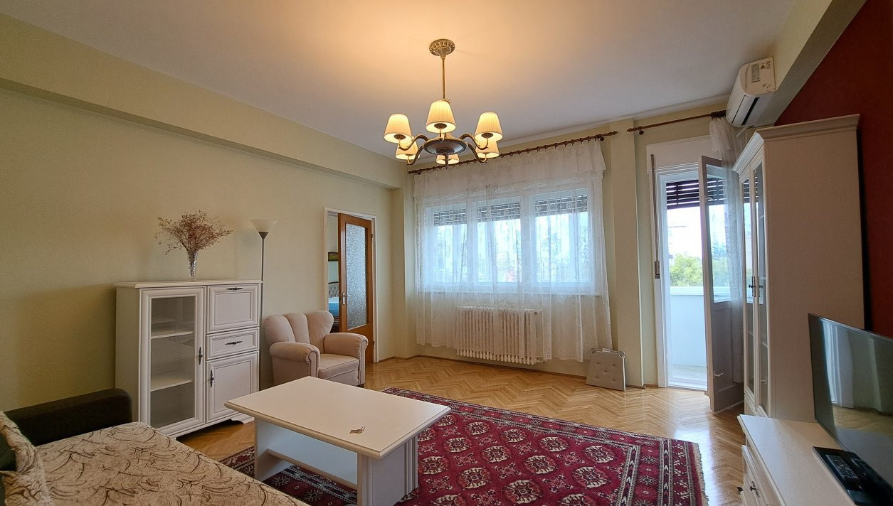 APARTAMENT DE INCHIRIAT/DOUA CAMERE/ETAJ 4/EMINESCU/TEATRUL METROPOL