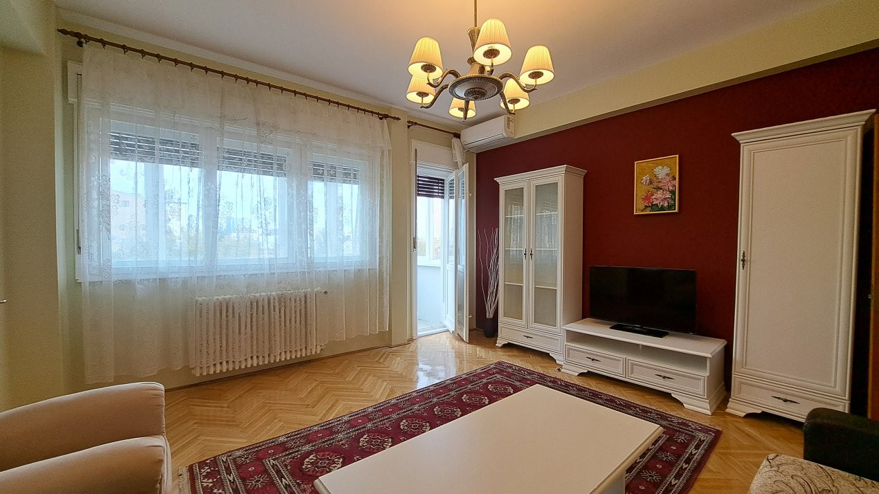 APARTAMENT DE INCHIRIAT/DOUA CAMERE/ETAJ 4/EMINESCU/TEATRUL METROPOL