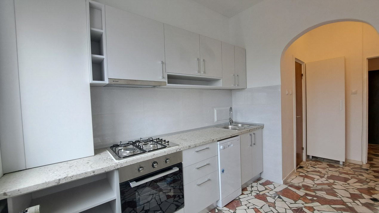 APARTAMENT DE INCHIRIAT/DOUA CAMERE/ETAJ 4/EMINESCU/TEATRUL METROPOL