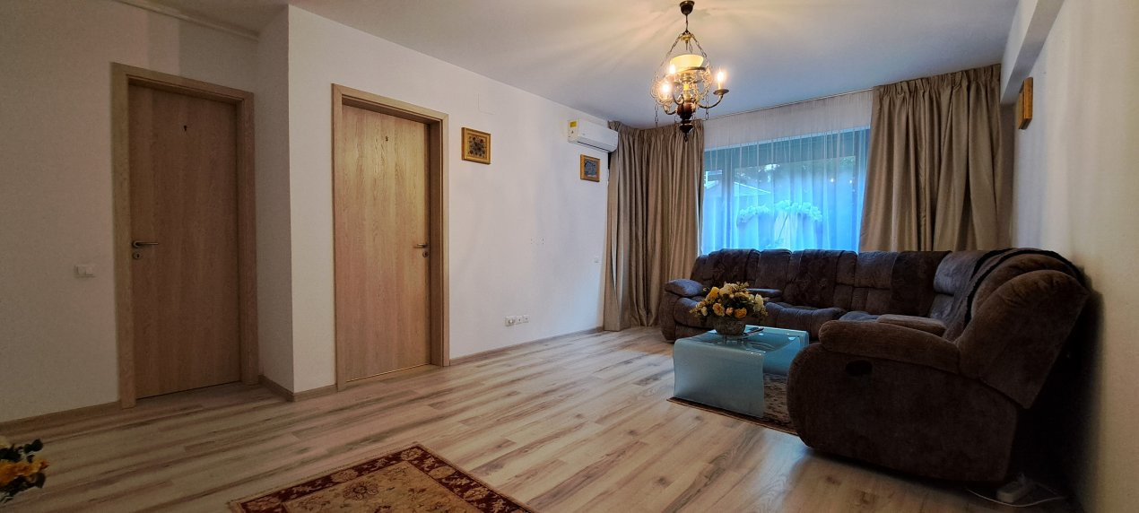 APARTAMENT TREI CAMERE/PARTER/GRADINA/LOC DE PARCARE/GREENFIELD BANAESA