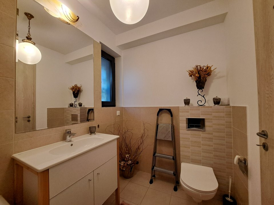 APARTAMENT TREI CAMERE/PARTER/GRADINA/LOC DE PARCARE/GREENFIELD BANAESA