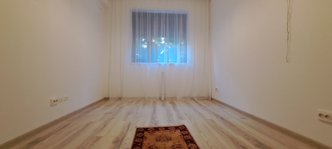 APARTAMENT TREI CAMERE/PARTER/GRADINA/LOC DE PARCARE/GREENFIELD BANAESA
