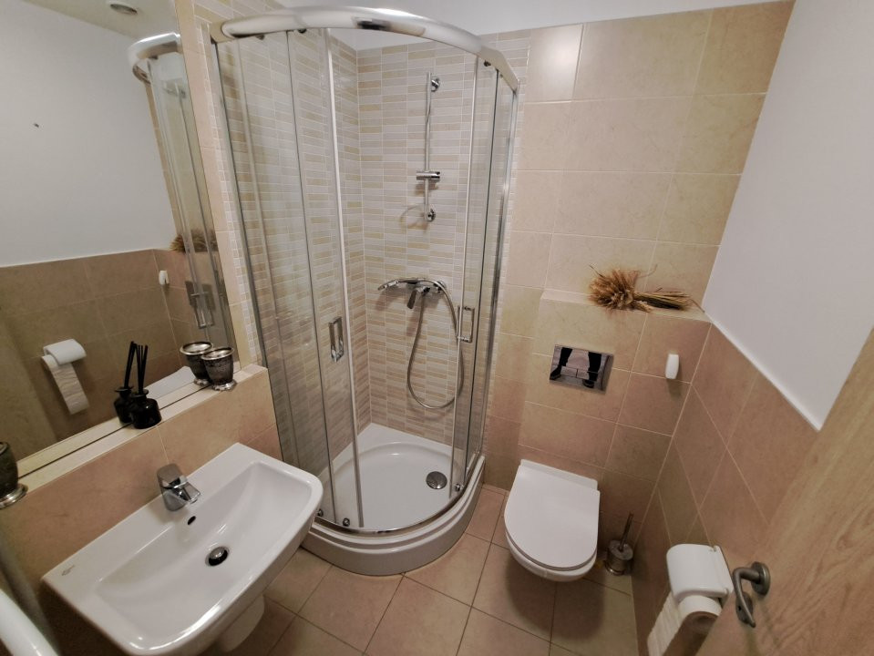 APARTAMENT TREI CAMERE/PARTER/GRADINA/LOC DE PARCARE/GREENFIELD BANAESA