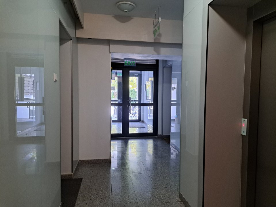 APARTAMENT TREI CAMERE/PARTER/GRADINA/LOC DE PARCARE/GREENFIELD BANAESA