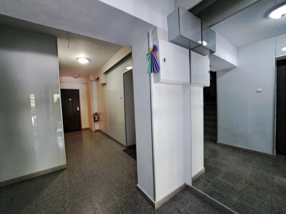 APARTAMENT TREI CAMERE/PARTER/GRADINA/LOC DE PARCARE/GREENFIELD BANAESA