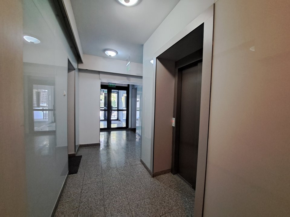 APARTAMENT TREI CAMERE/PARTER/GRADINA/LOC DE PARCARE/GREENFIELD BANAESA