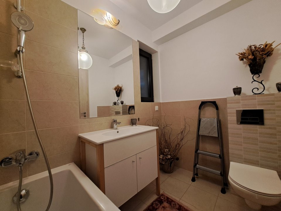 APARTAMENT TREI CAMERE/PARTER/GRADINA/LOC DE PARCARE/GREENFIELD BANAESA