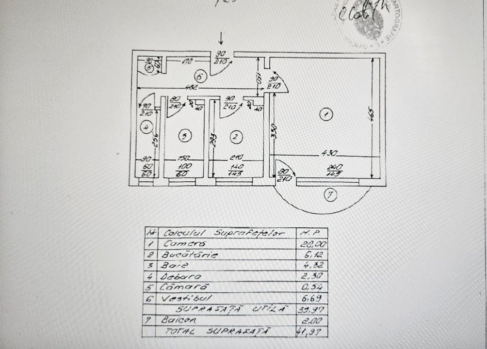GARSONIERA / 1990 / DECOMANDATA / 42 mp /ET. 1 / STR. MAMULARI / PIATA UNIRII