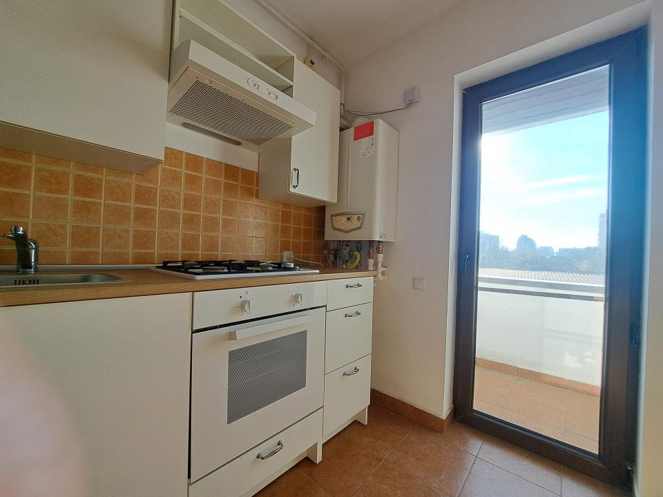 AP. 2 CAMERE/DE INCHIRIAT/BLOC 2017/P+3/ZONA MOSILOR-EMINESCU-DACIA