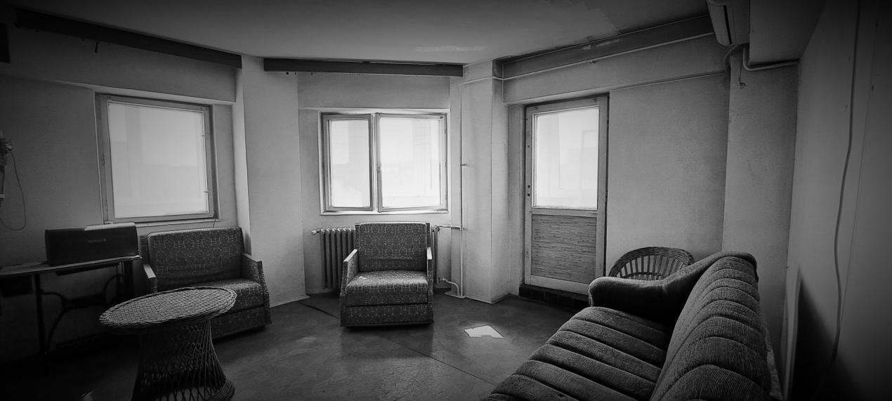 APARTAMENT/1984//50 mp/DOUA CAMERE/BALCON/DECOMANDAT/OBOR/PARC