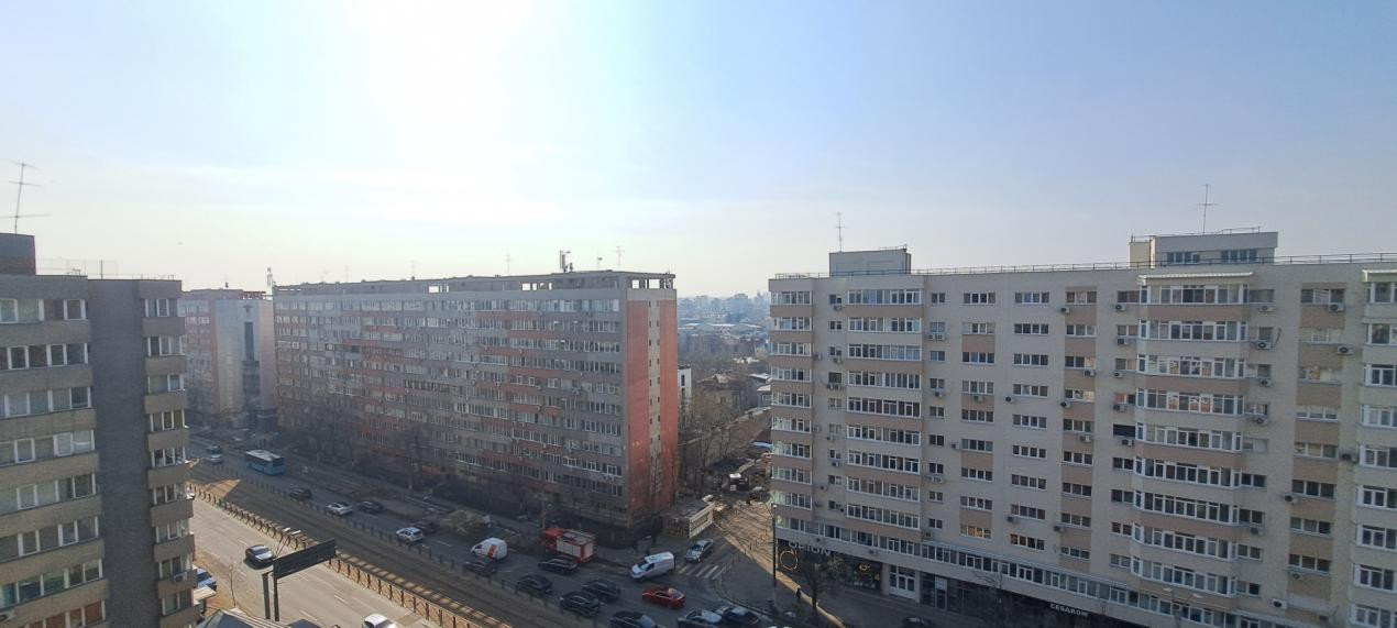 APARTAMENT/1984//50 mp/DOUA CAMERE/BALCON/DECOMANDAT/OBOR/PARC