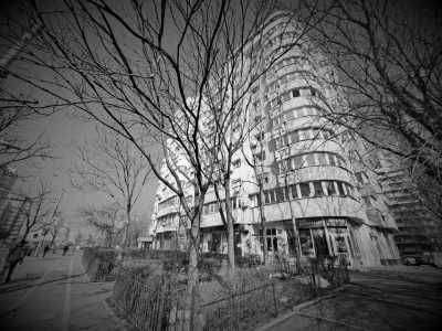 APARTAMENT/1984//50 mp/DOUA CAMERE/BALCON 6 mp/DECOMANDAT/OBOR/PARC