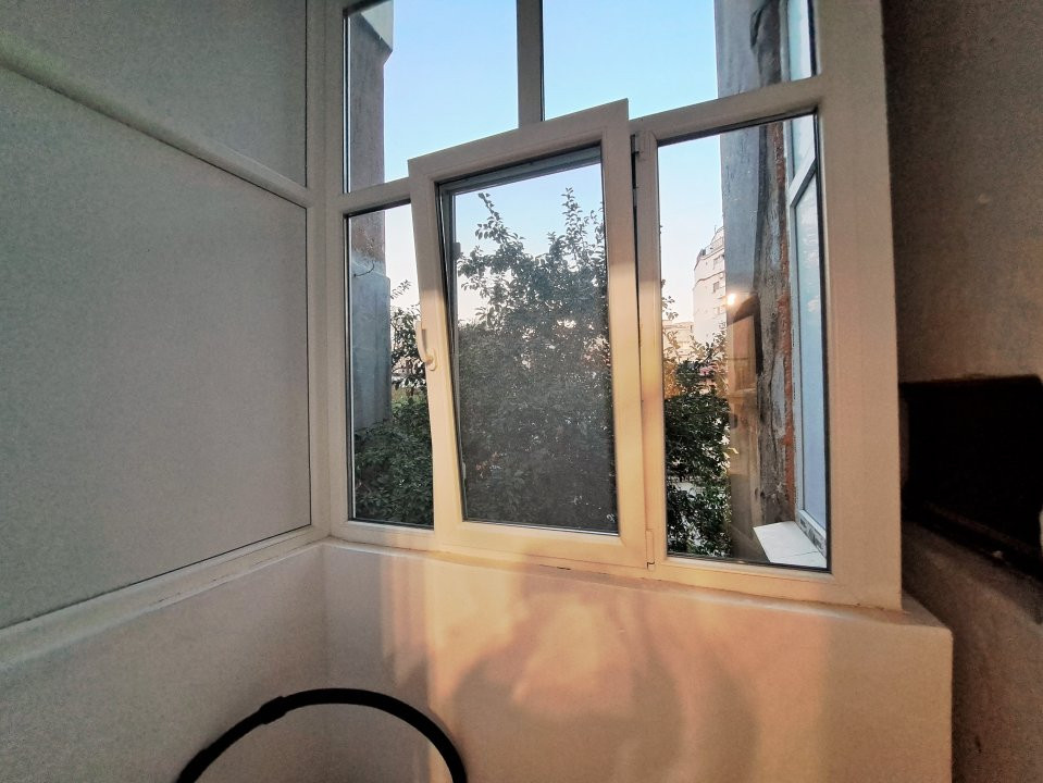 4-ROOM APART IN THE CENTRAL AREA OF THE CITY/APART 4 CAMERE ARMENEASCA