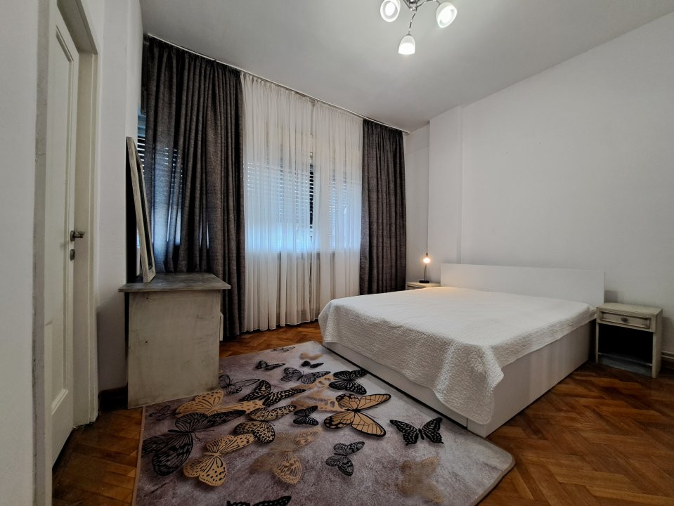 APARTAMENT 4 CAMERE/ARMENEASCA 4-ROOM APART IN THE CENTRAL AREA OF THE CITY