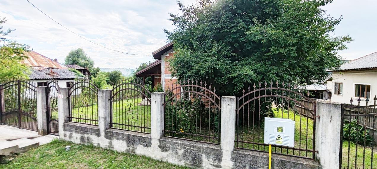 PROPRIETATE DEOSEBITA-CASA & LIVADA-SAT MANGA, COM. VOINESTI, JUD. DAMBOVITA