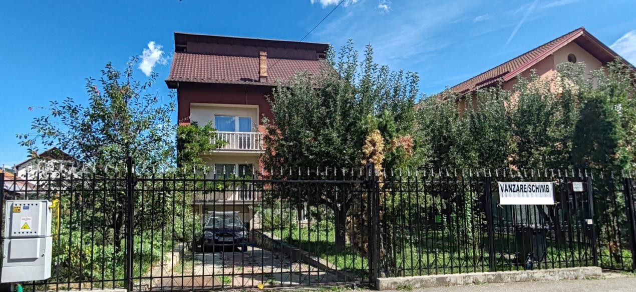 CASA ROMANEASCA IN VECHEA CETATE DE SCAUN - LANGA MANASTIREA CURTEA DE ARGES