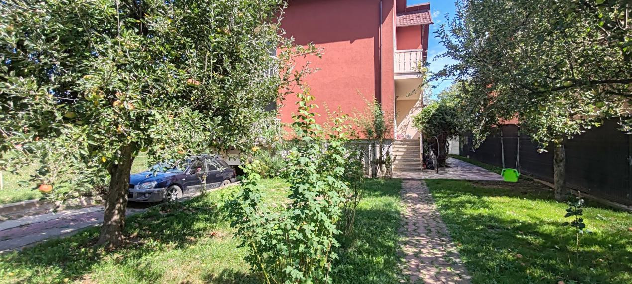 CASA ROMANEASCA IN VECHEA CETATE DE SCAUN - LANGA MANASTIREA CURTEA DE ARGES