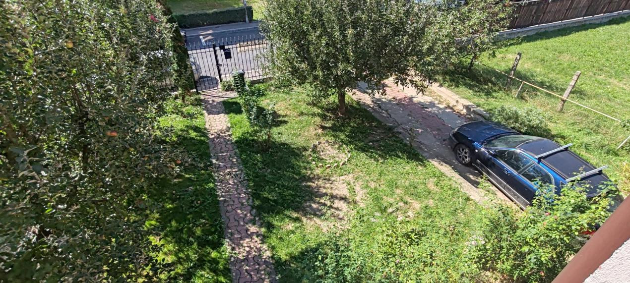 CASA ROMANEASCA IN VECHEA CETATE DE SCAUN - LANGA MANASTIREA CURTEA DE ARGES