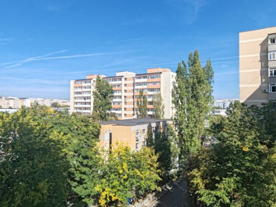DE VANZARE/AP. 2 CAMERE/NECESTA RENOVARE TOTALA/ET. 6 DIN 8/STR. PRICOPAN/RAHOVA