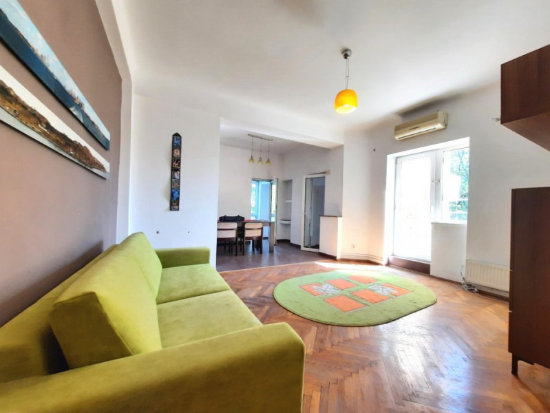  Vanzare apartament cu mansarda, 4 camere, Parcul Carol, Tineretului