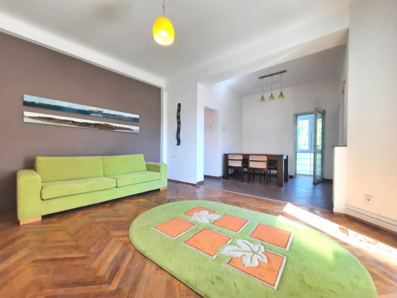  Vanzare apartament cu mansarda, 4 camere, Parcul Carol, Tineretului