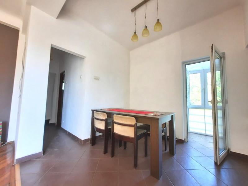  Vanzare apartament cu mansarda, 4 camere, Parcul Carol, Tineretului
