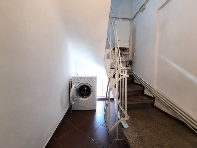  Vanzare apartament cu mansarda, 4 camere, Parcul Carol, Tineretului