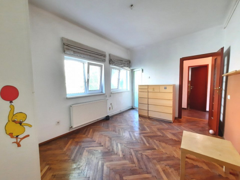  Vanzare apartament cu mansarda, 4 camere, Parcul Carol, Tineretului