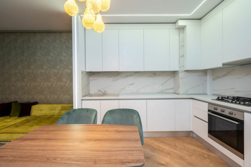 INCHIRIERE, 3 CAM., ET. 7, 4 CITY NORTH, ZONA PIPERA PLAZA