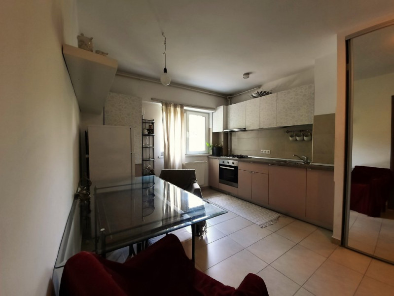 INCHIRIERE APARTAMENT 2 CAMERE, ETAJ. 1, LANGA HERASTRAU, STR. ELENA VACARESCU