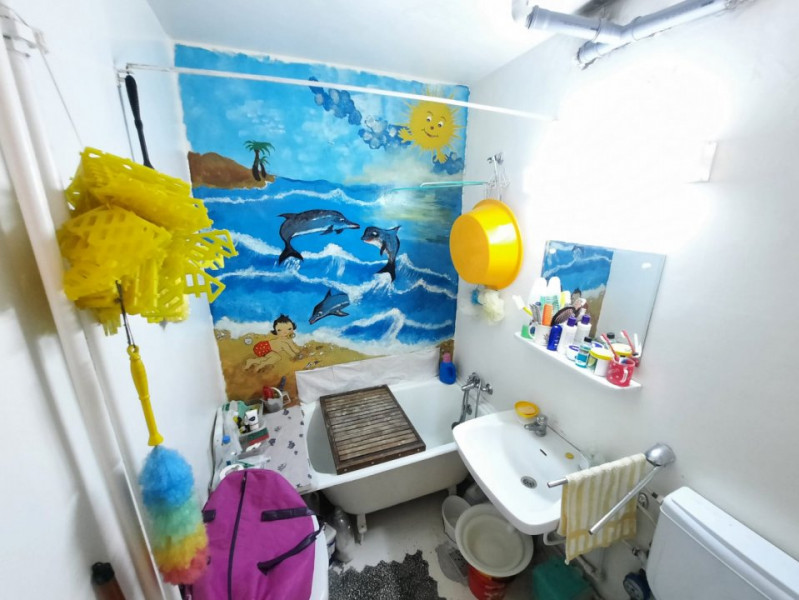 Vanzare apartament 2 camere la pret de SUV