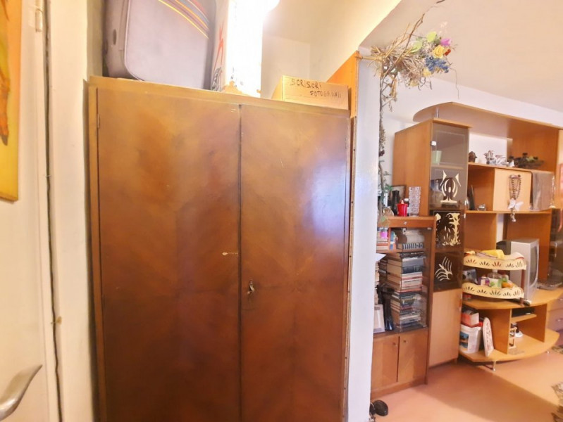 Vanzare apartament 2 camere la pret de SUV