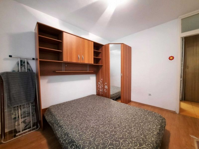 Vanzare apartament 3 camere, decomandat, langa Piata Rahovei