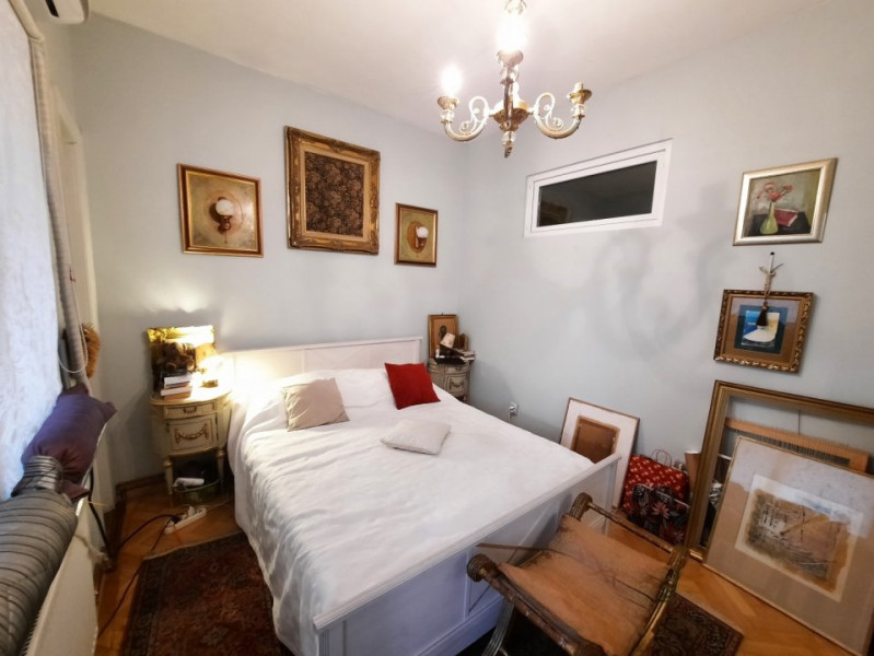 Vanzare 3 camere spatios, interbelic, fara risc seismic, Gara de Nord