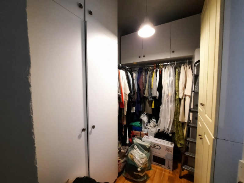 Vanzare 3 camere spatios, interbelic, fara risc seismic, Gara de Nord