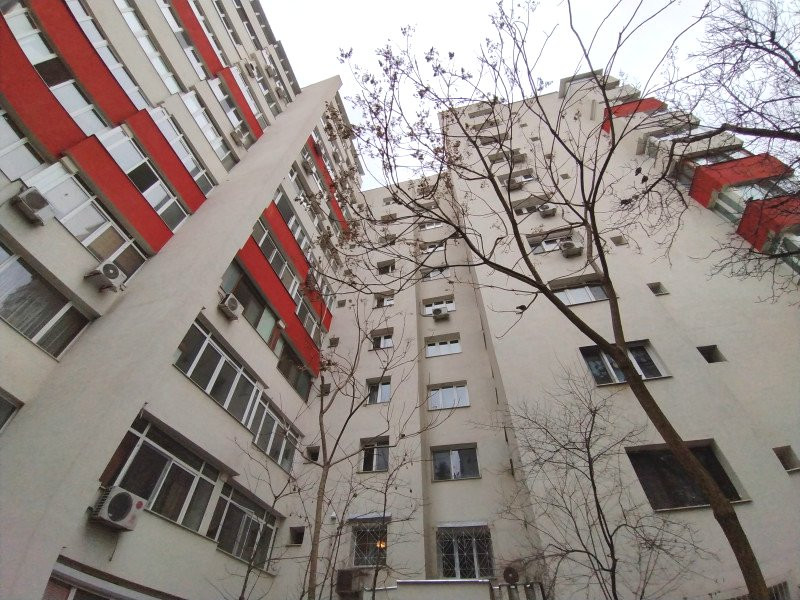 De inchiriat - 3 camere - 60 mp - Averescu - Mihalache - Comision 0%